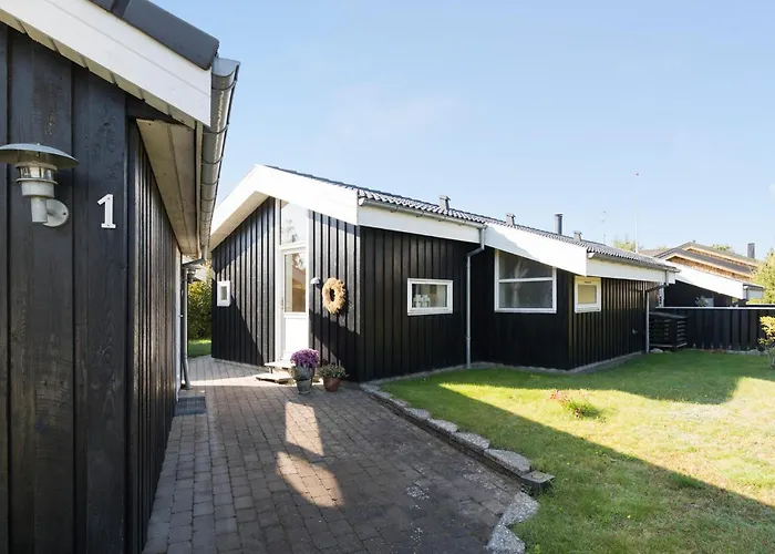 In With Sauna Semesterbostad